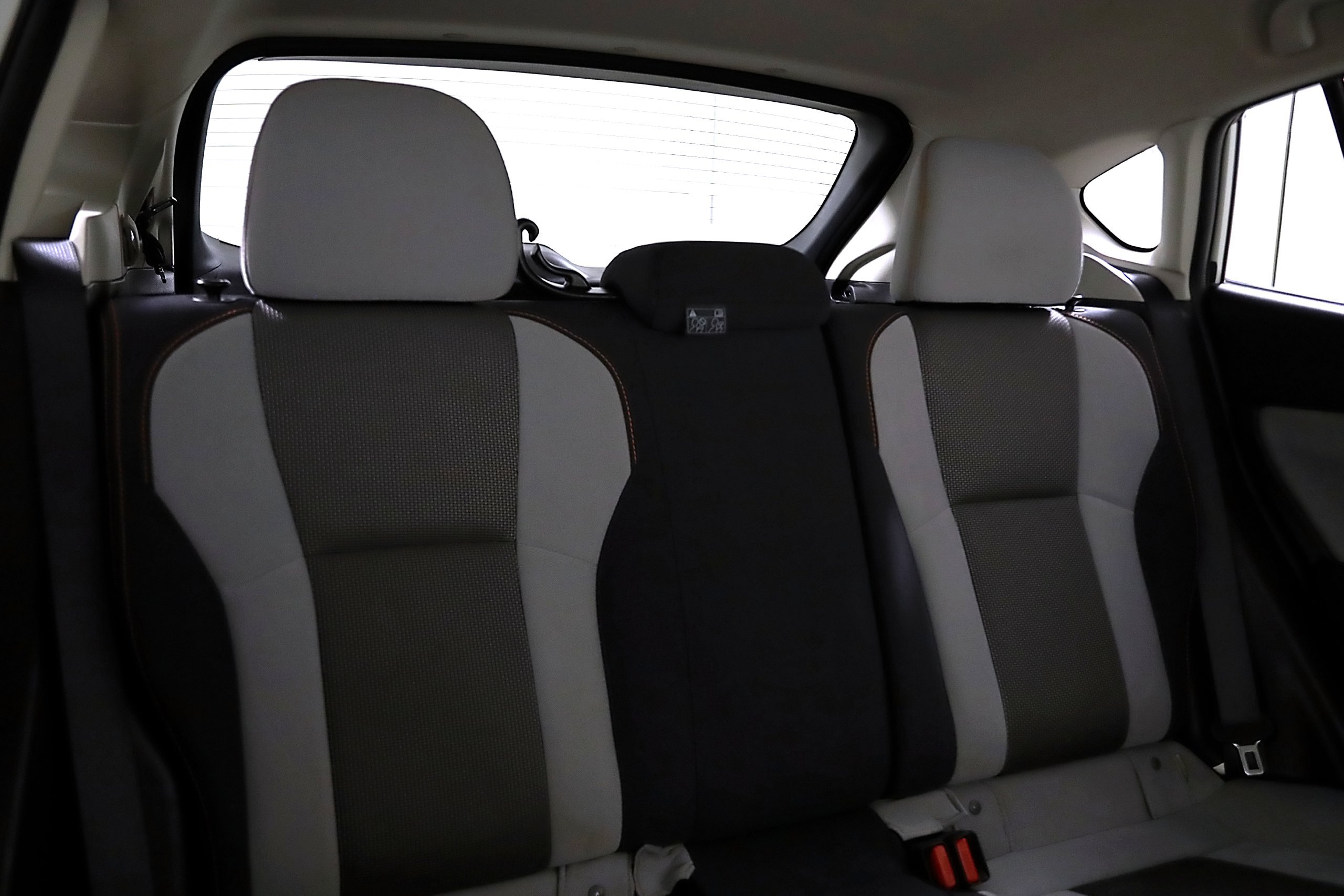 Used 2019 Subaru Crosstrek 2.0i Premium w/ Moonroof Package AWD/4WD image 14