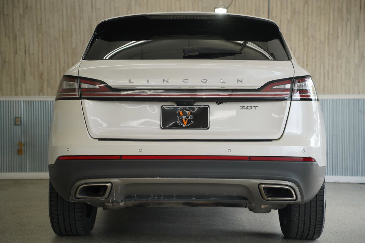 Used 2019 Lincoln Nautilus Reserve w/ Driver Assistance Package image 9