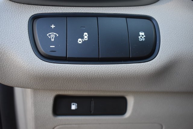 Used 2019 Kia Sorento FWD image 22