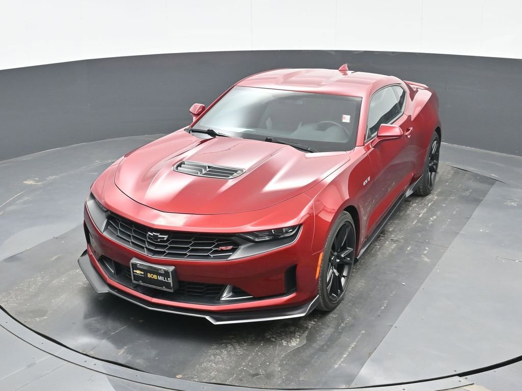 Used 2021 Chevrolet Camaro LT RWD image 23