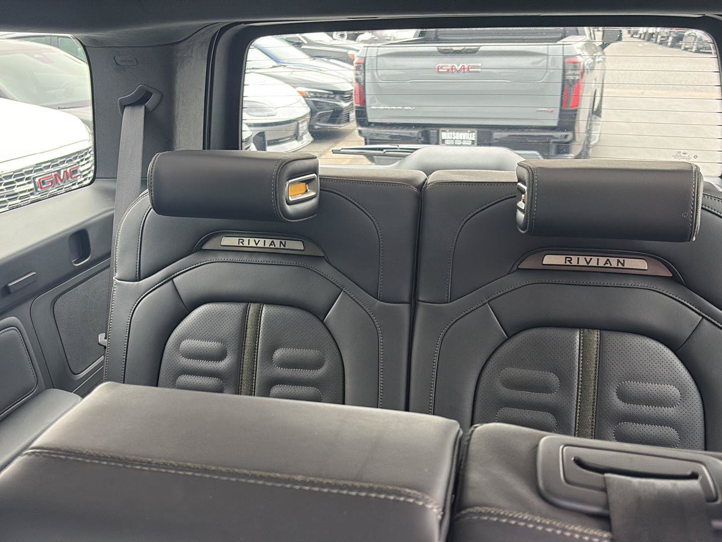Used 2022 Rivian R1S Launch Edition AWD/4WD image 27
