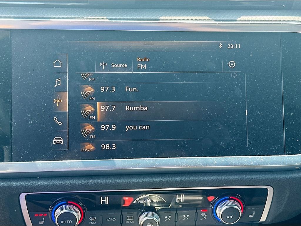 Used 2021 Audi Q3 2.0T Premium Plus image 23