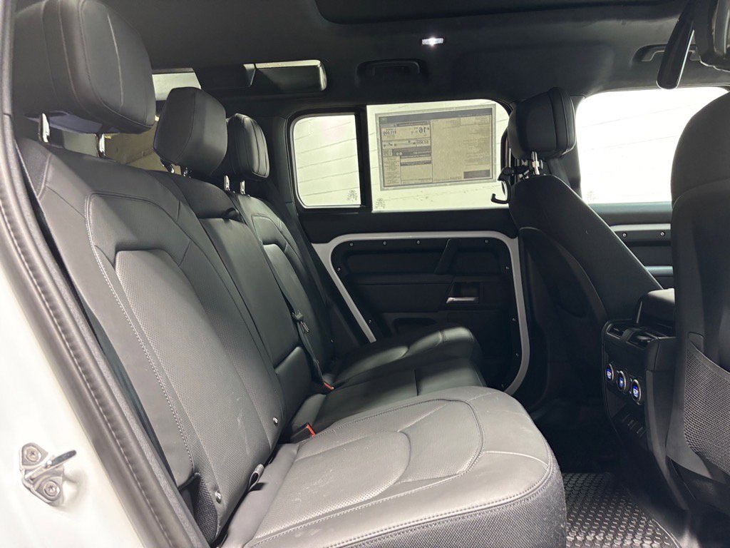 New 2026 Land Rover Defender 110 V8 image 40