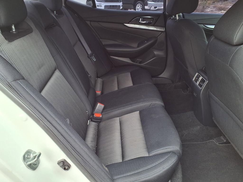 Used 2019 Nissan Maxima 3.5 S w/ Floor Mat Group FWD image 15