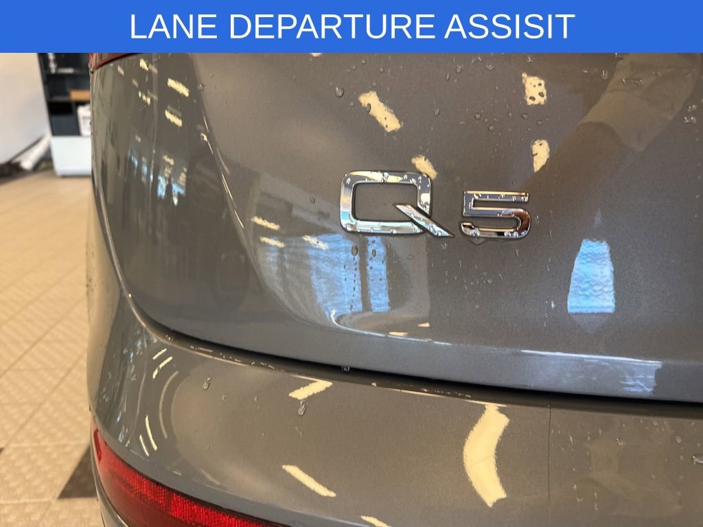 Used 2025 Audi Q5 e Premium Plus w/ Premium Plus Package image 14