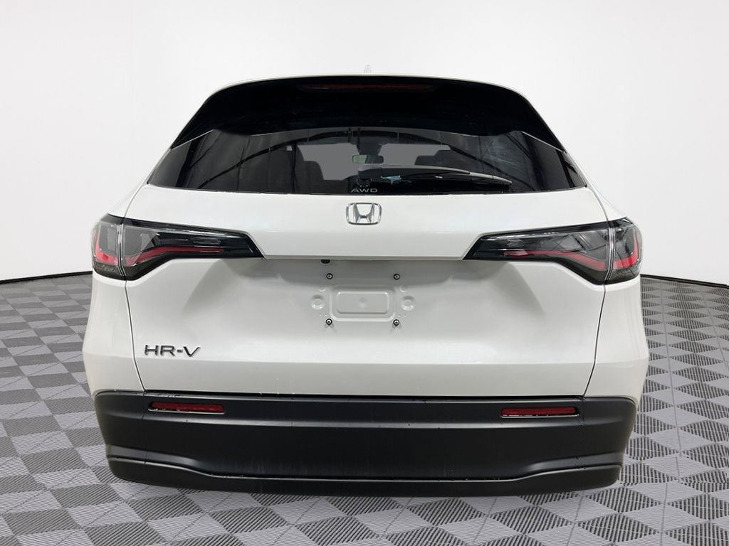 New 2027 Honda HR-V LX image 4