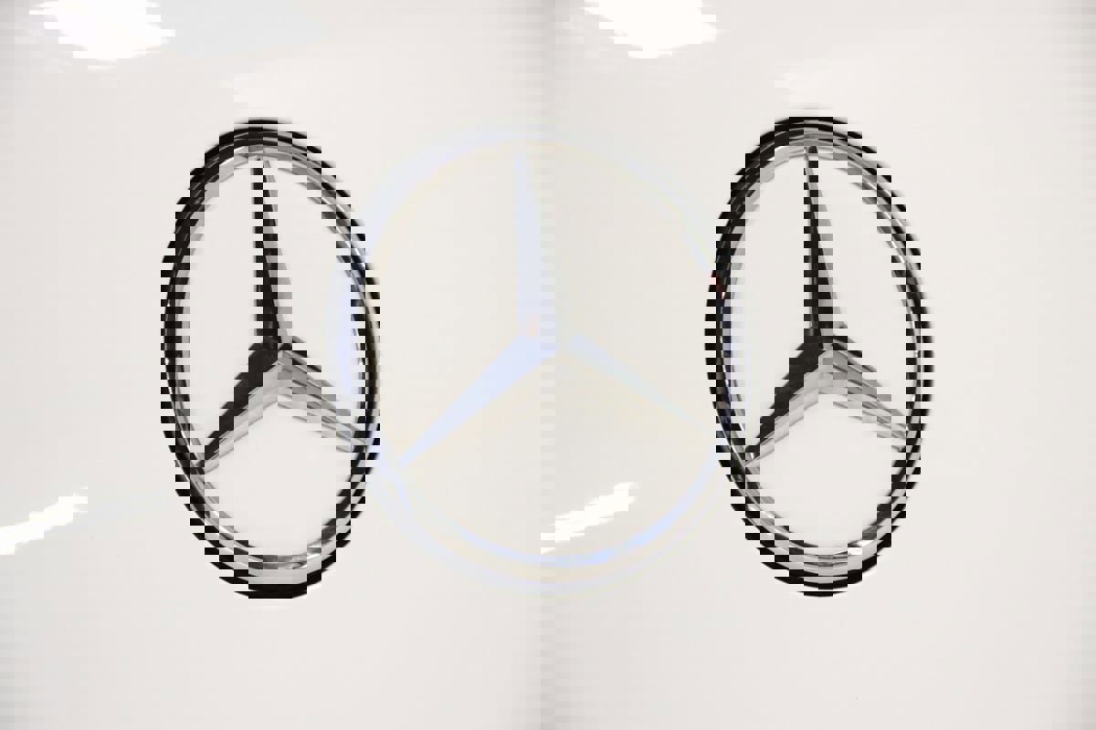 Used 2025 Mercedes-Benz GLC 300 4MATIC Coupe image 13