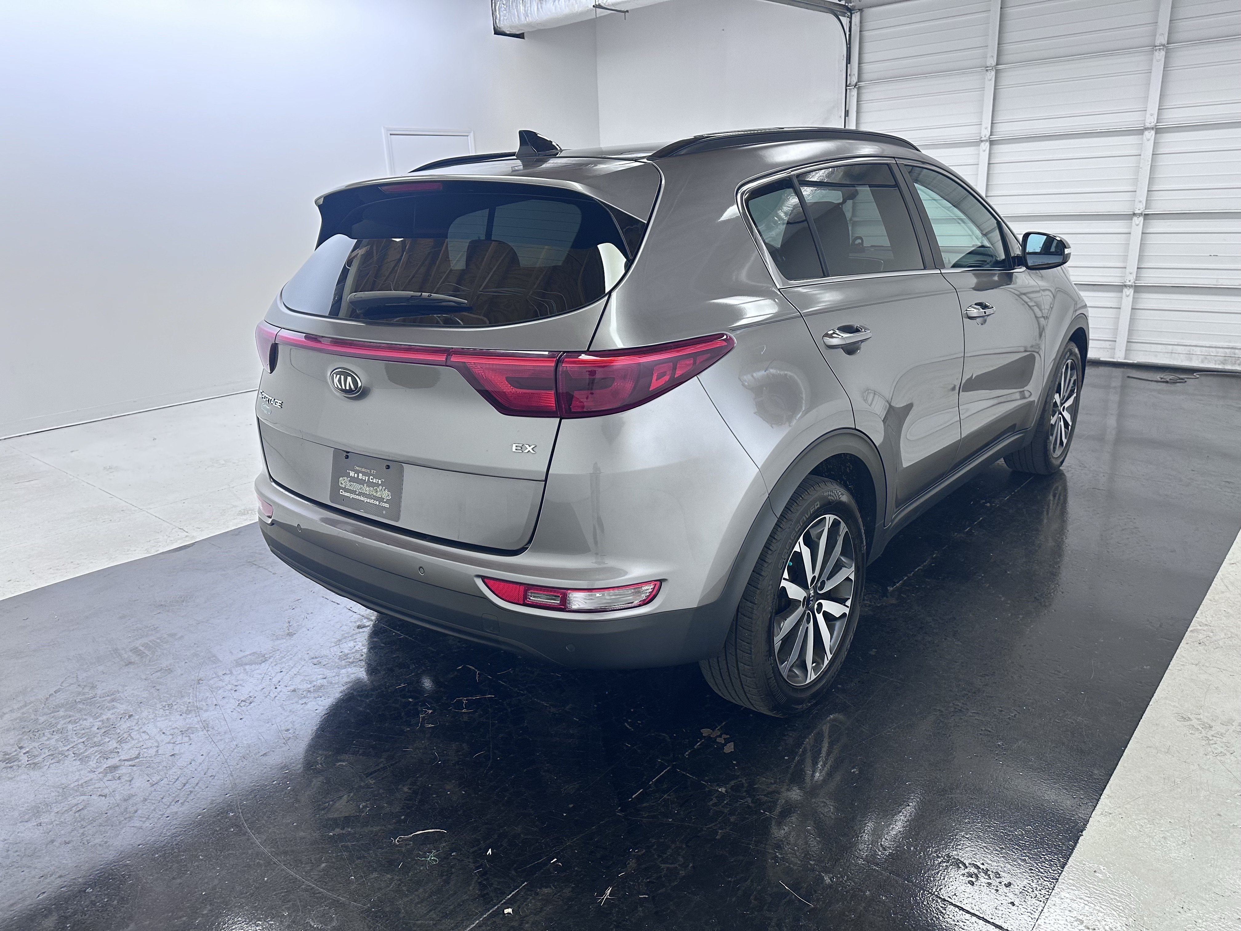 Used 2018 Kia Sportage EX w/ EX Technology Package FWD image 29