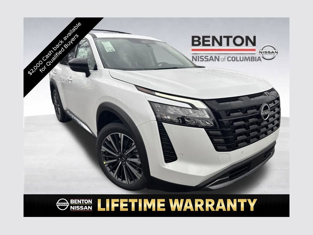 New 2026 Nissan Pathfinder Platinum image 1