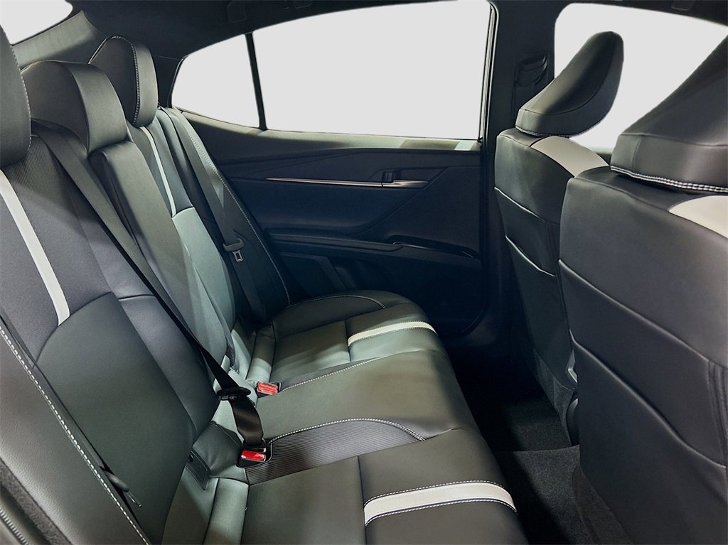 New 2026 Toyota Camry Hybrid image 25