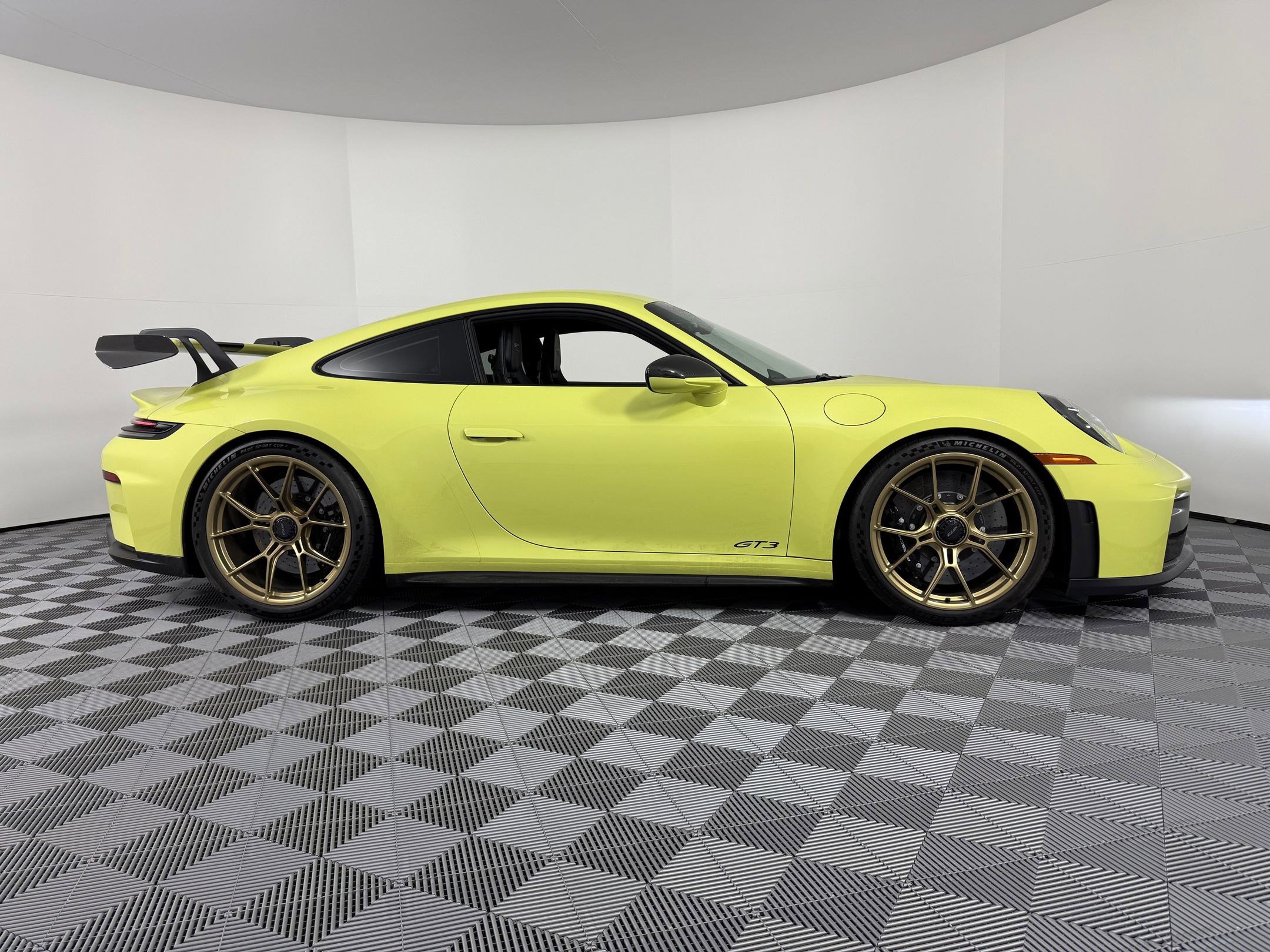 Used 2026 Porsche 911 GT3 image 8