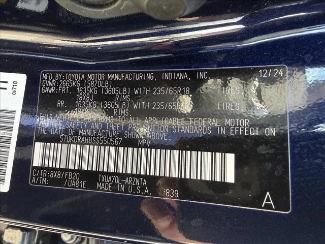 Used 2025 Toyota Highlander LE image 26