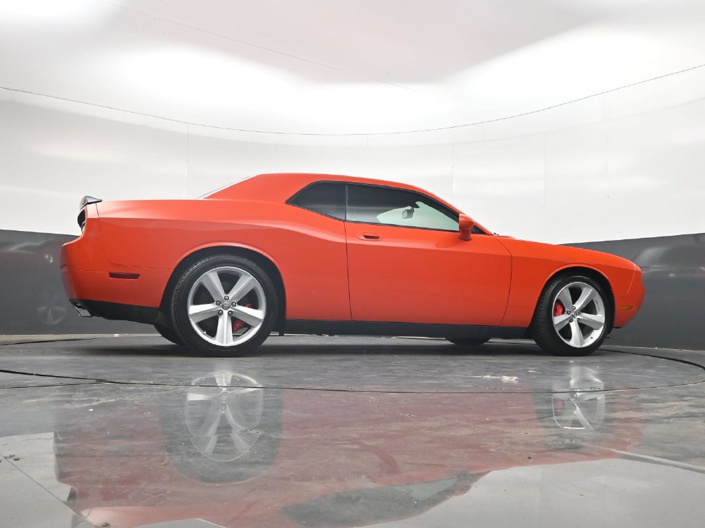 Used 2009 Dodge Challenger SRT8 RWD image 35