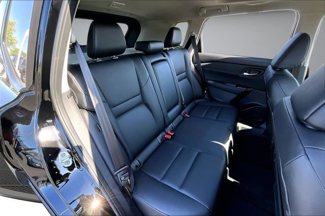 New 2026 Nissan Rogue Dark Armor image 9