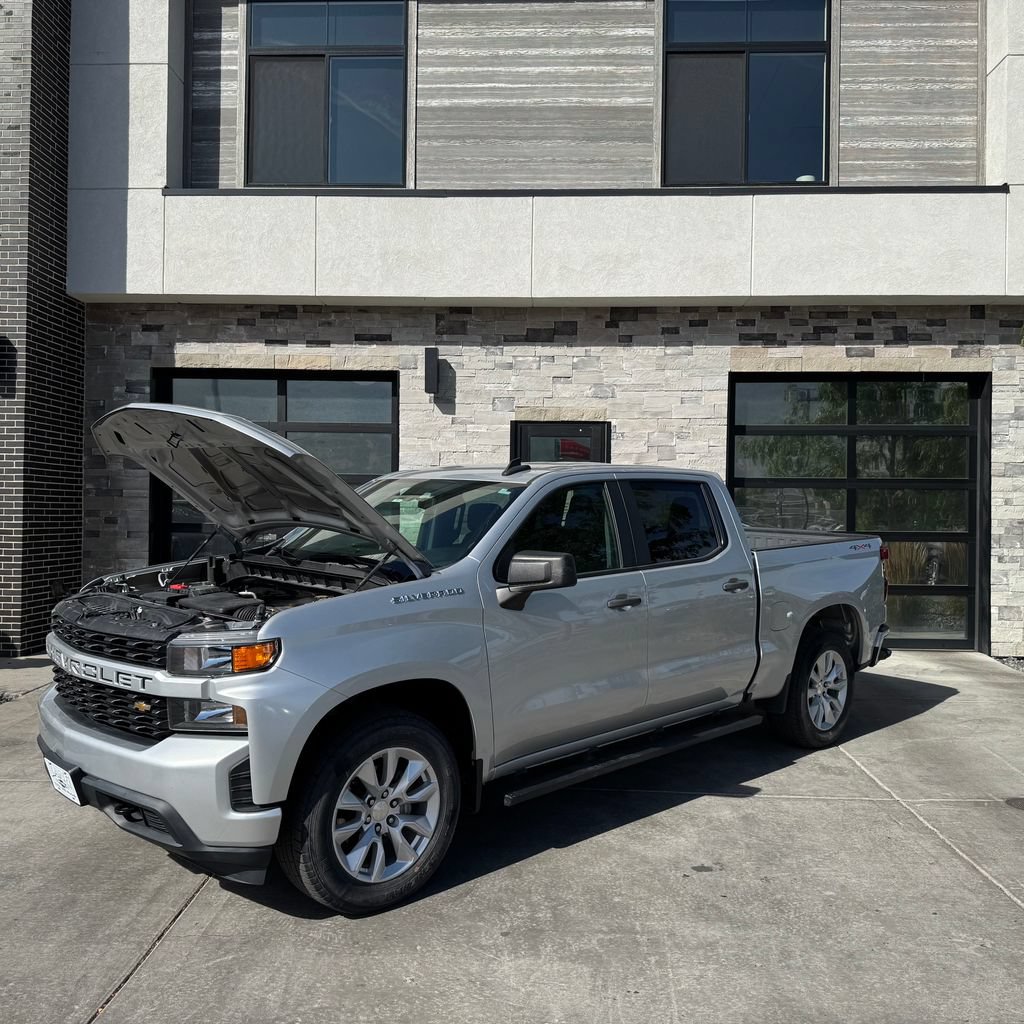 Used 2019 Chevrolet Silverado 1500 Custom w/ Custom Value Package AWD/4WD image 22