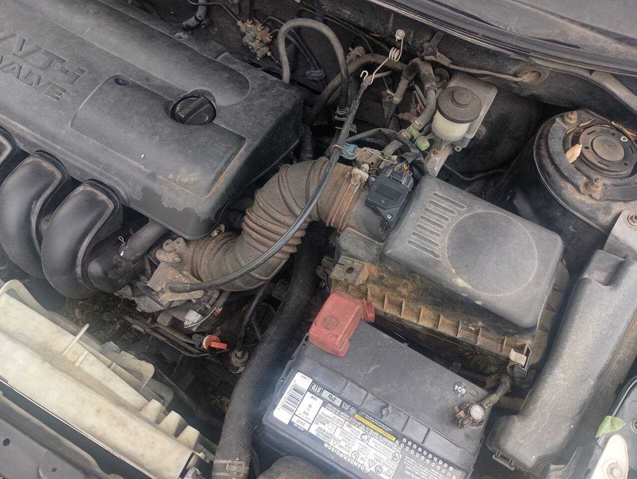 Used 2003 Toyota Matrix FWD image 29