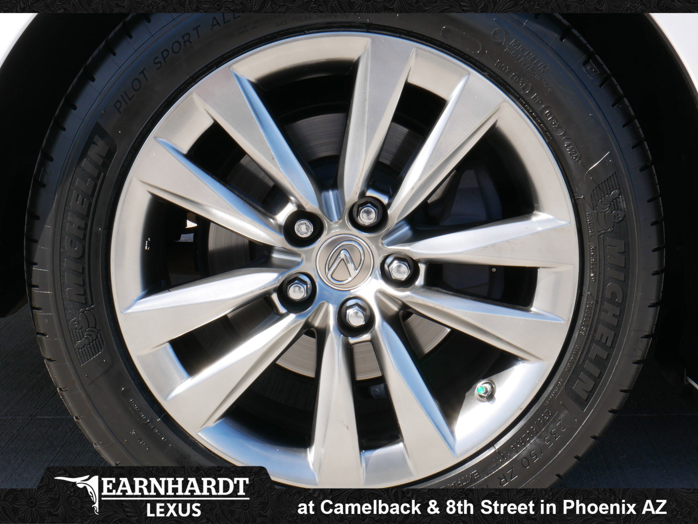 Used 2013 Lexus LS 460 w/ Comfort Pkg RWD image 17