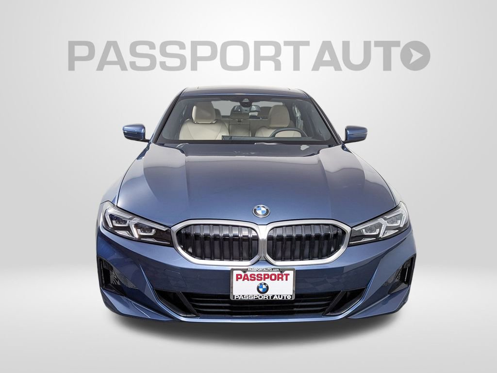 Used 2025 BMW 330i xDrive Sedan w/ M Sport Package image 10