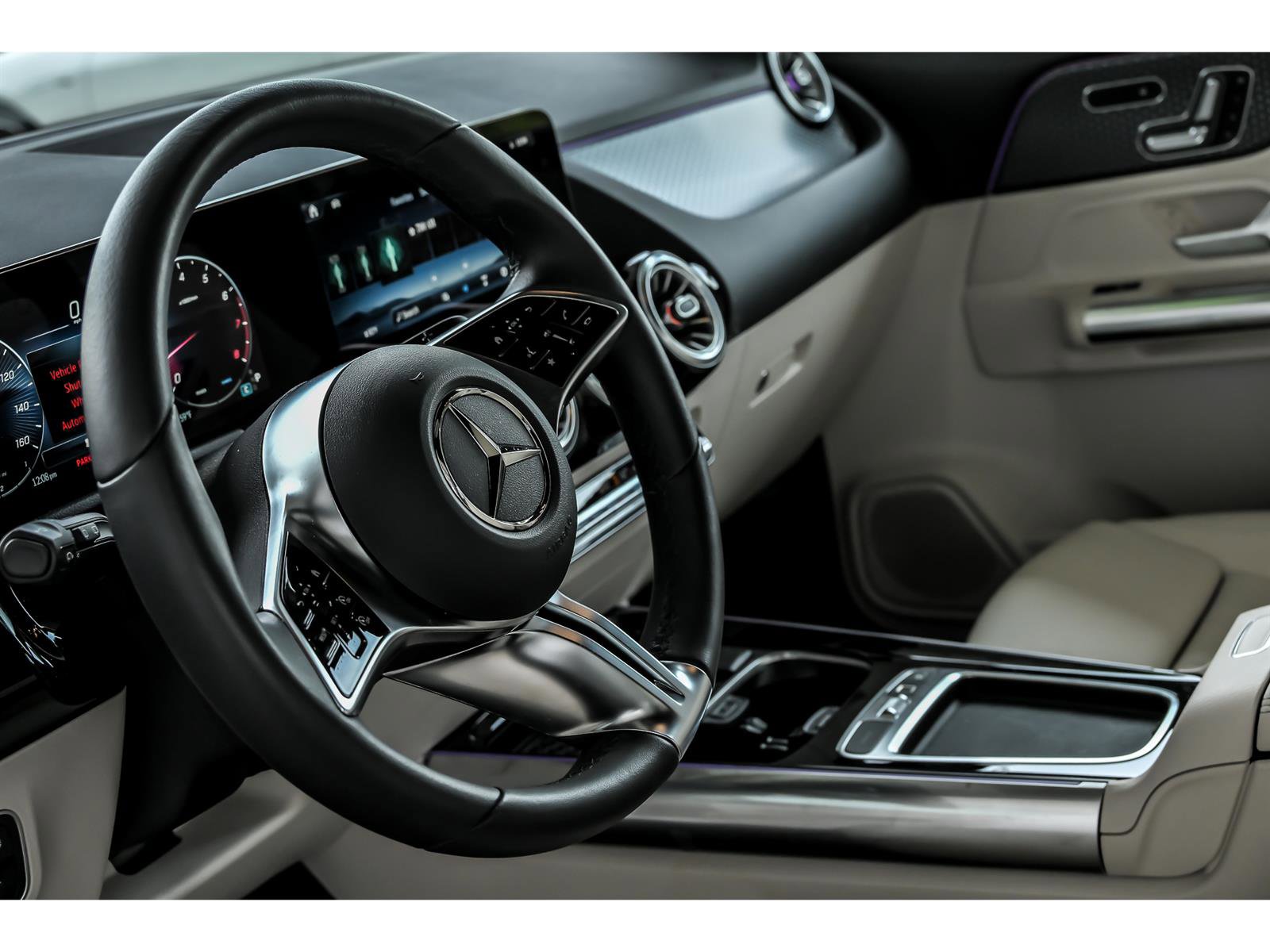 Certified 2026 Mercedes-Benz GLA 250 4MATIC image 14