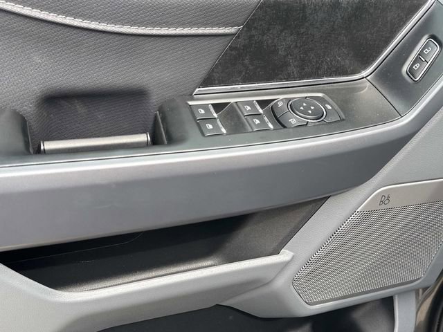 Used 2025 Ford F150 Lightning Flash image 27