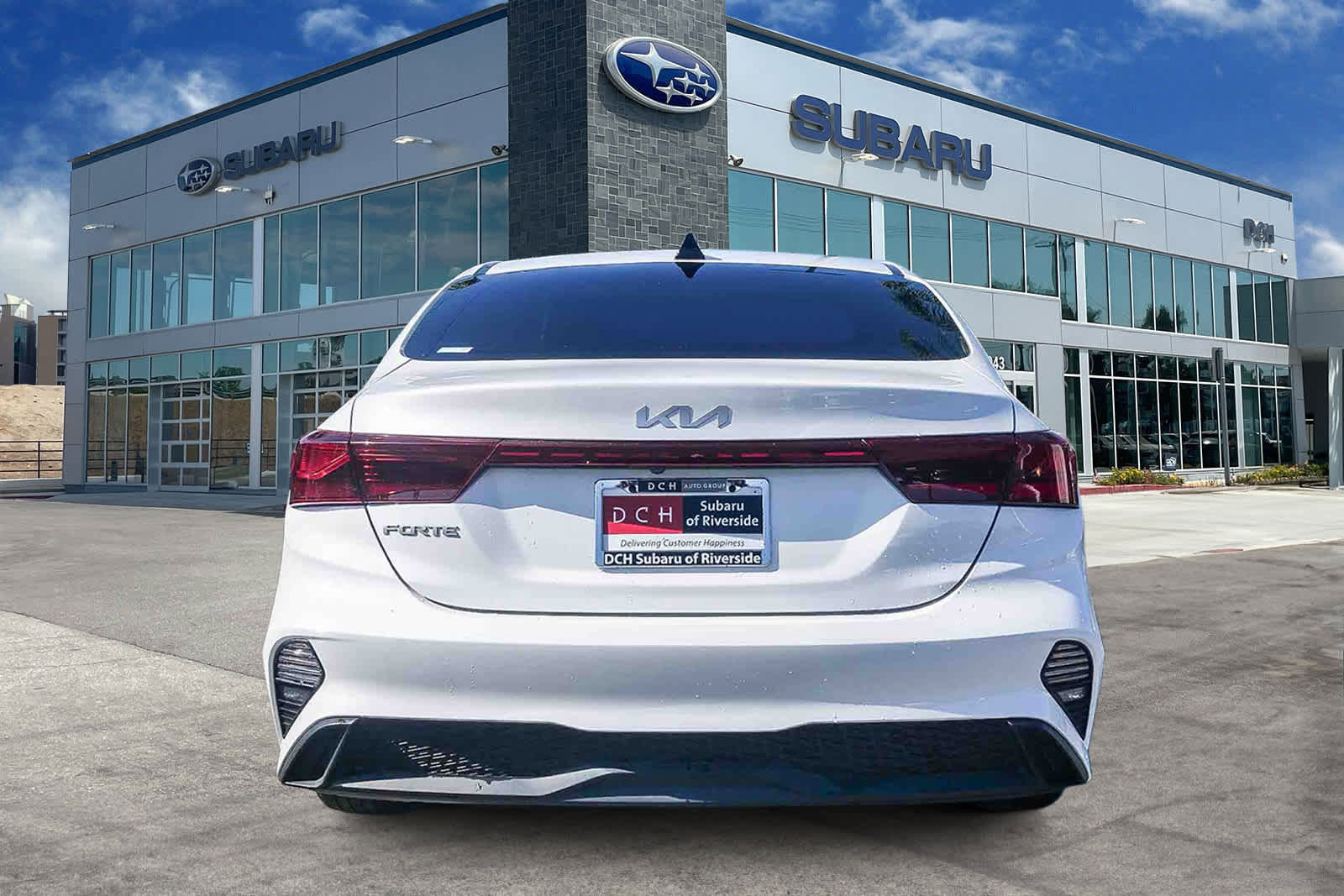 Used 2023 Kia Forte LXS w/ LXS Technology Package image 5