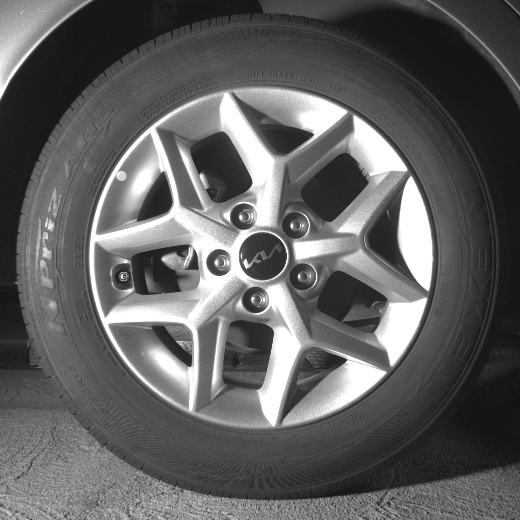Used 2025 Kia Soul LX w/ LX Technology Package FWD image 15
