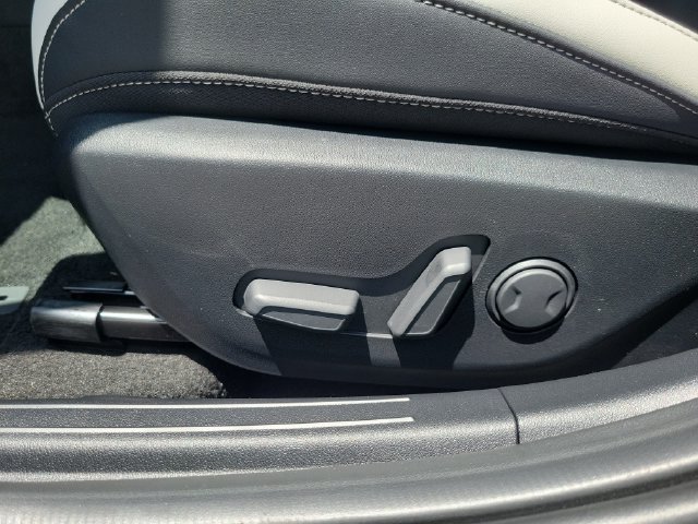 New 2026 Kia K4 GT-Line w/ GT-Line Premium Package FWD image 16