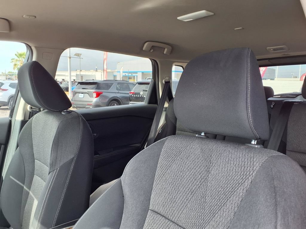 Used 2024 Nissan Rogue SV AWD/4WD image 18
