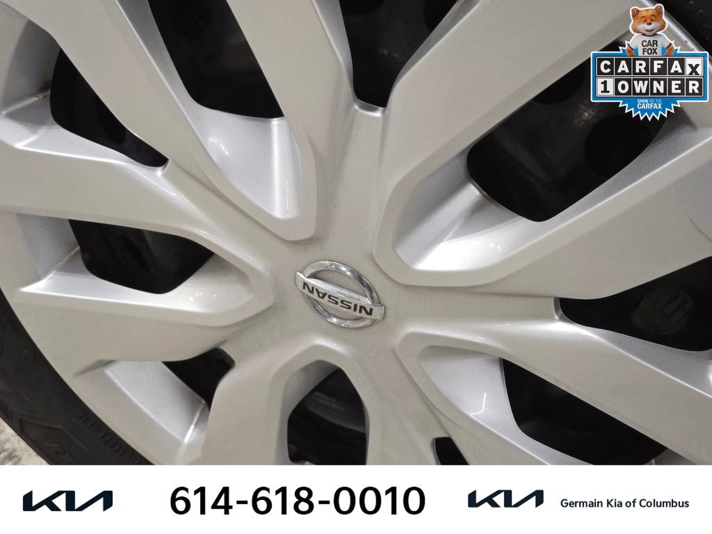 Used 2020 Nissan Rogue S image 12