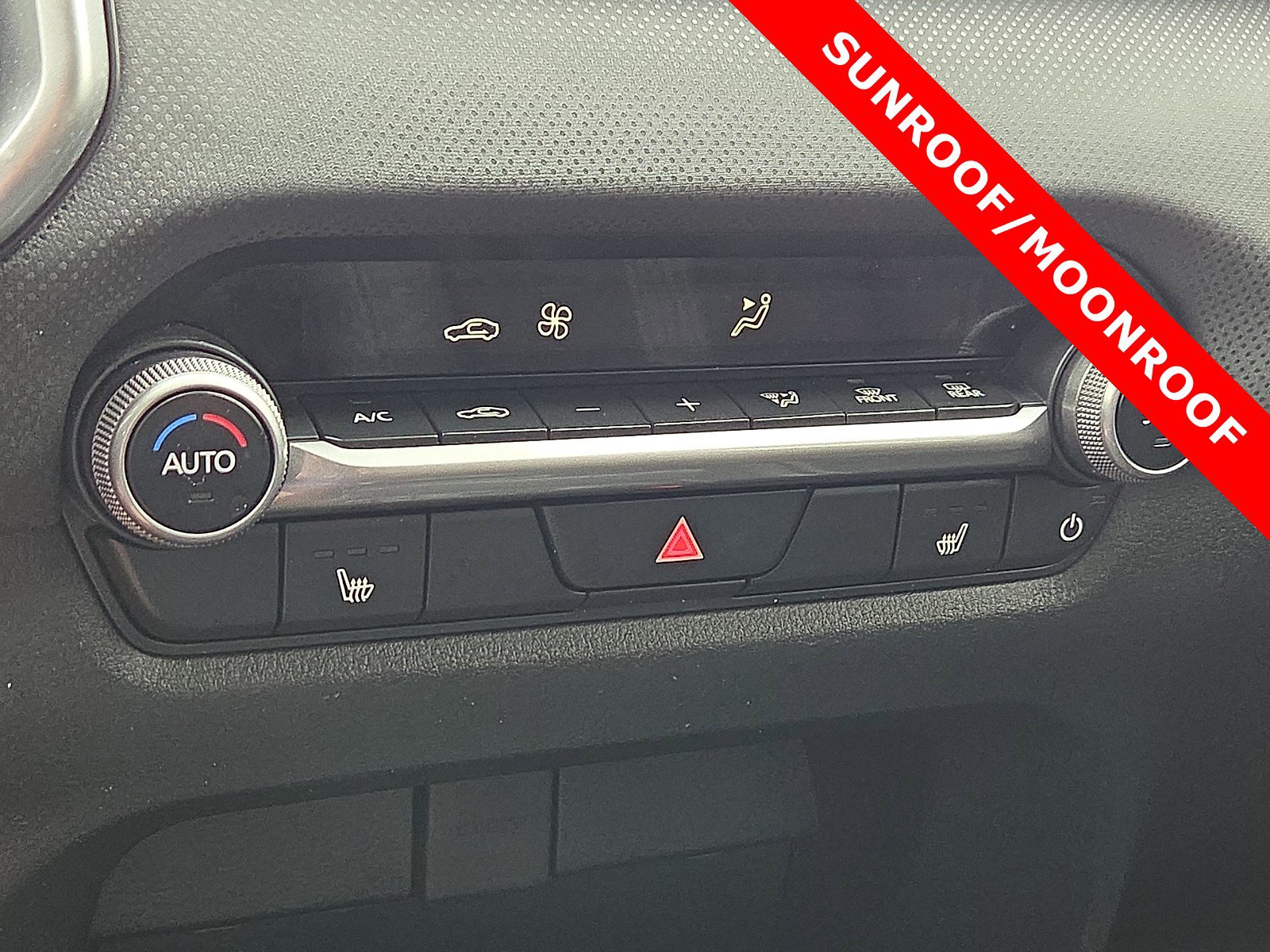 Used 2024 MAZDA CX-50 AWD 2.5 S w/ Weather Package image 19