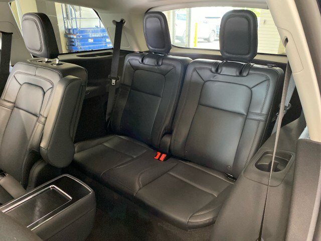 New 2026 Lincoln Aviator Reserve AWD/4WD image 10