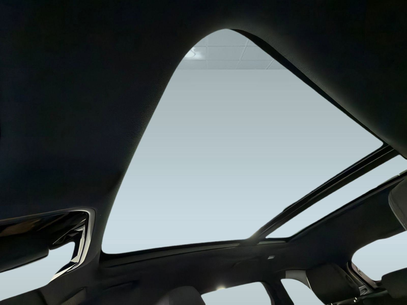 Certified 2026 Land Rover Range Rover Velar S image 13