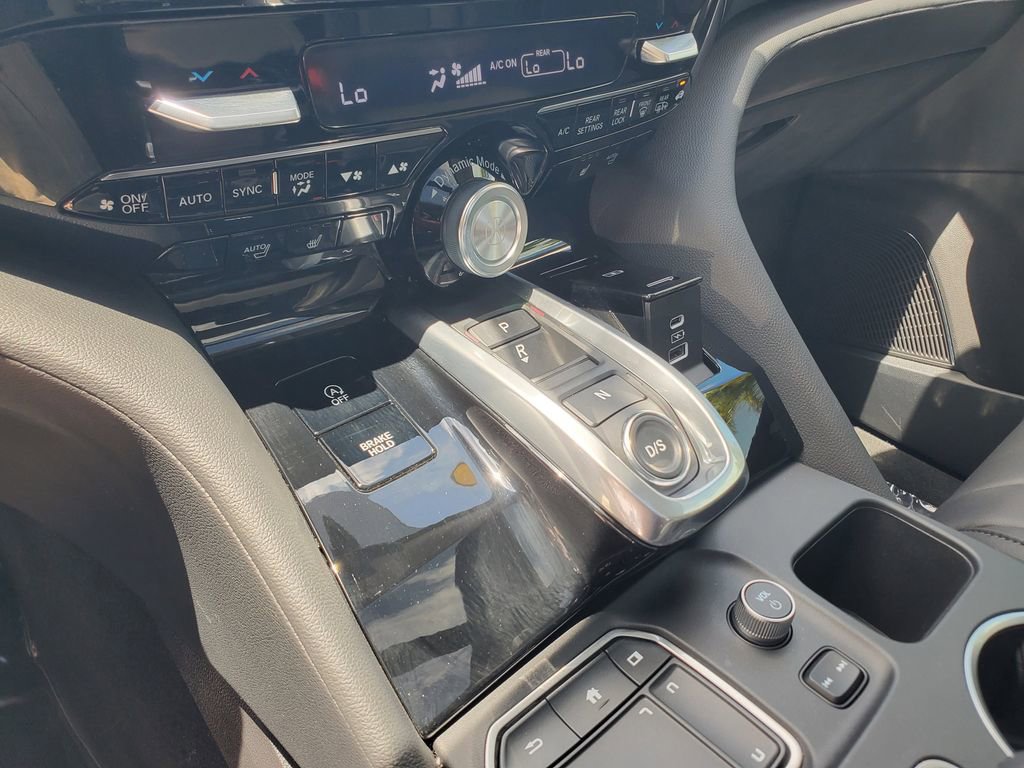 Used 2024 Acura MDX FWD image 33
