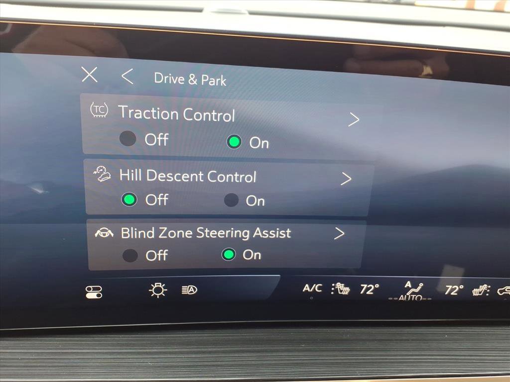 Used 2025 Buick Envision Avenir image 7