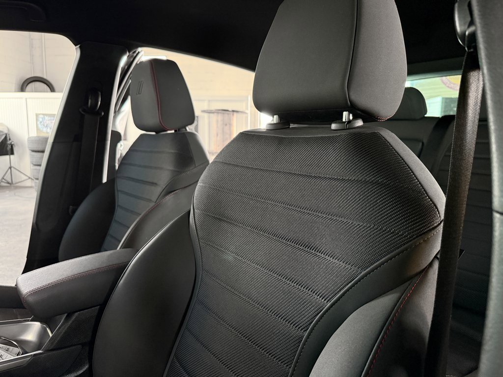 Used 2024 Dodge Hornet R/T image 38