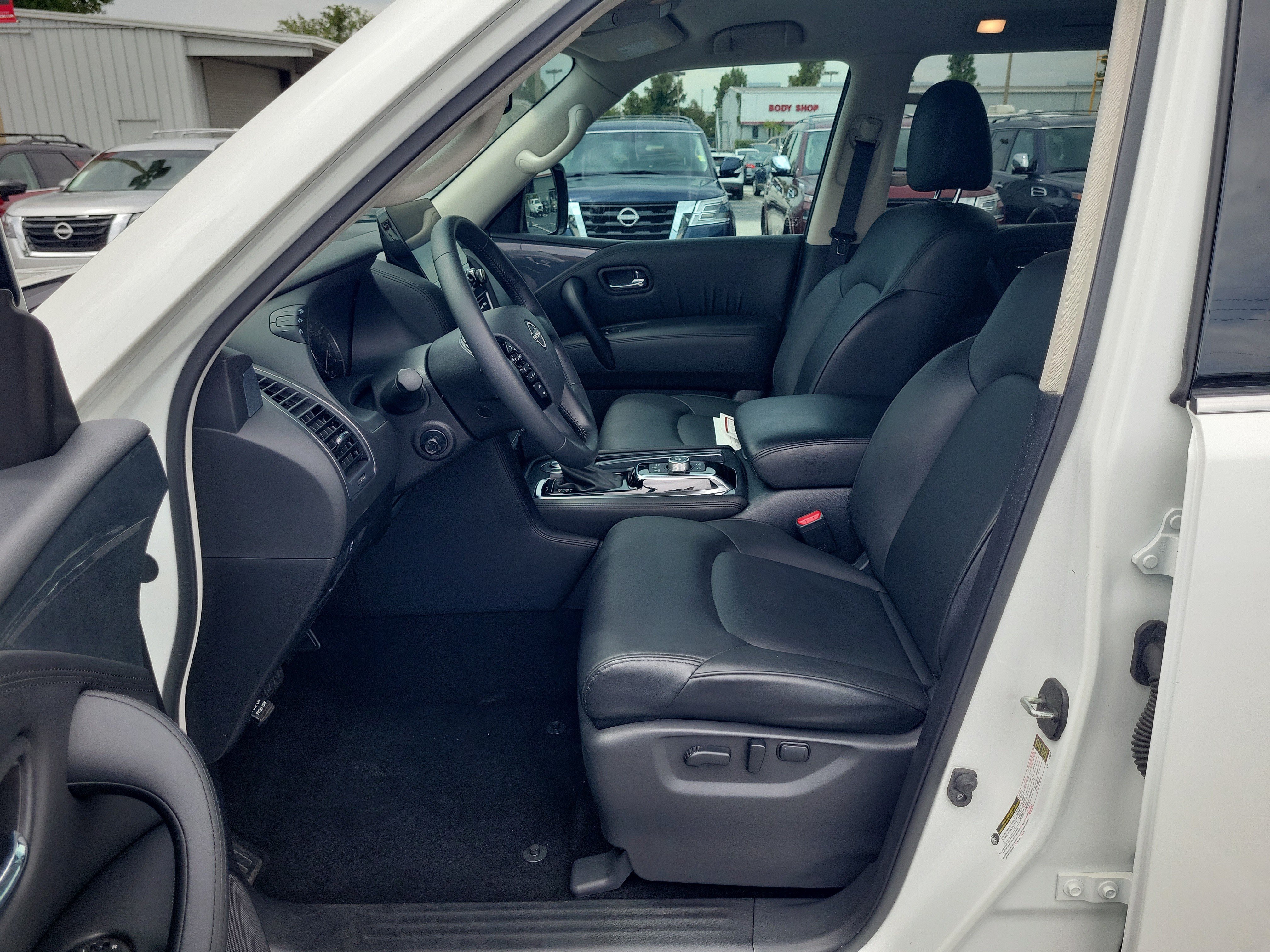 Certified 2024 Nissan Armada SV w/ Cargo Package RWD image 13