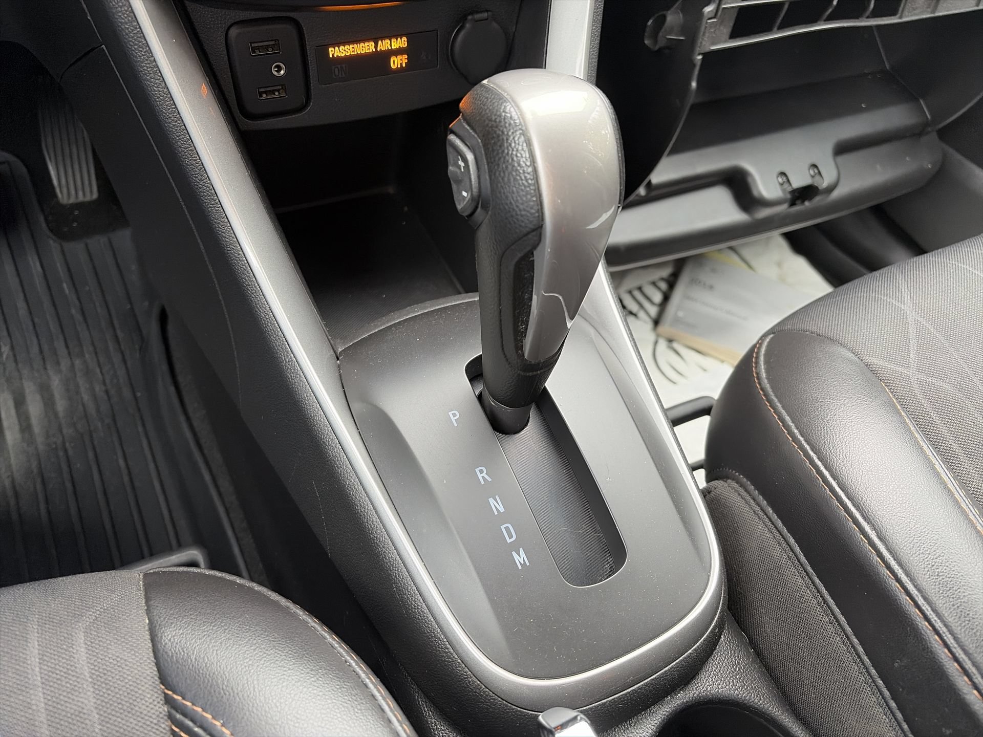 Used 2021 Chevrolet Trax LT AWD/4WD image 17