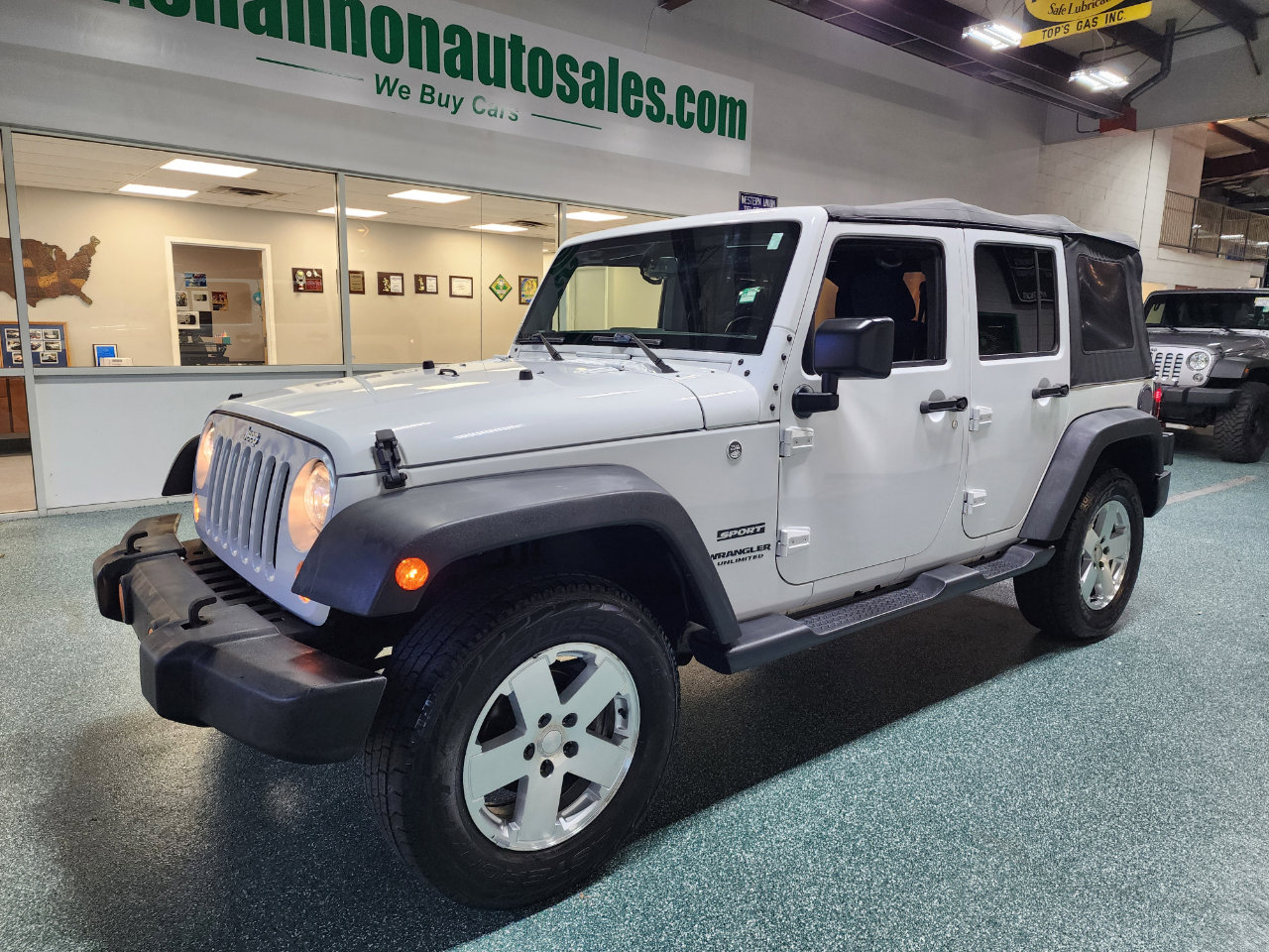 Used 2016 Jeep Wrangler Unlimited Sport w/ Quick Order Package 24S image 2