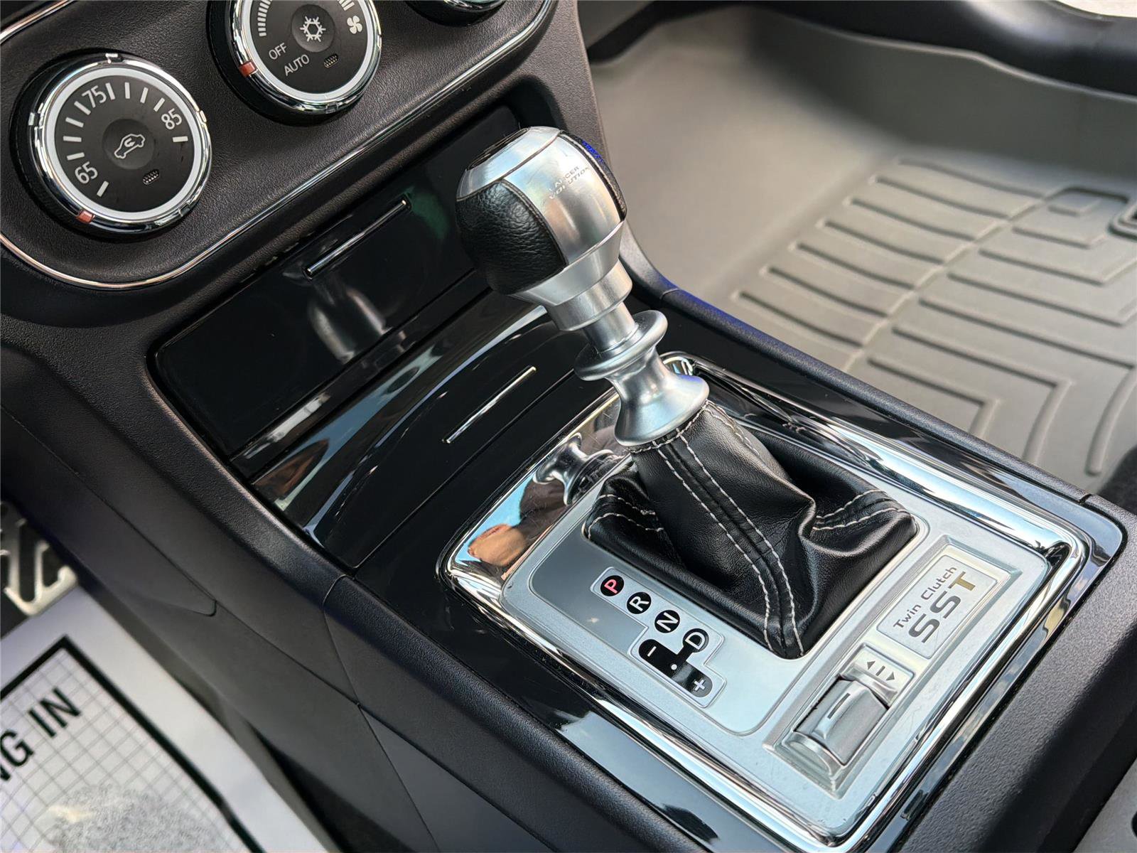 Used 2015 Mitsubishi Lancer Evolution MR image 25