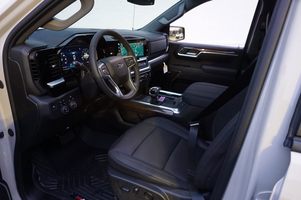 New 2026 Chevrolet Silverado 1500 RST w/ Convenience Package II image 9