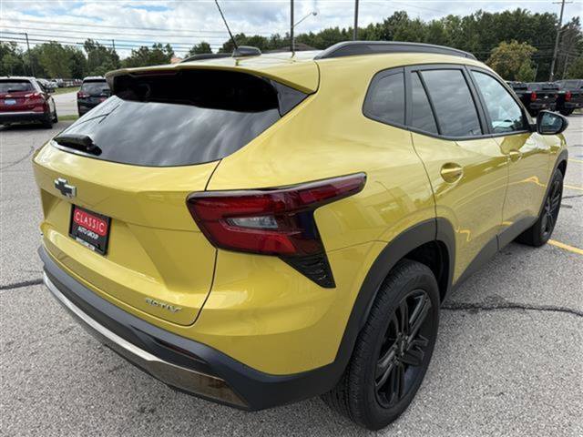 Certified 2024 Chevrolet Trax ACTIV w/ Sunroof Package image 7