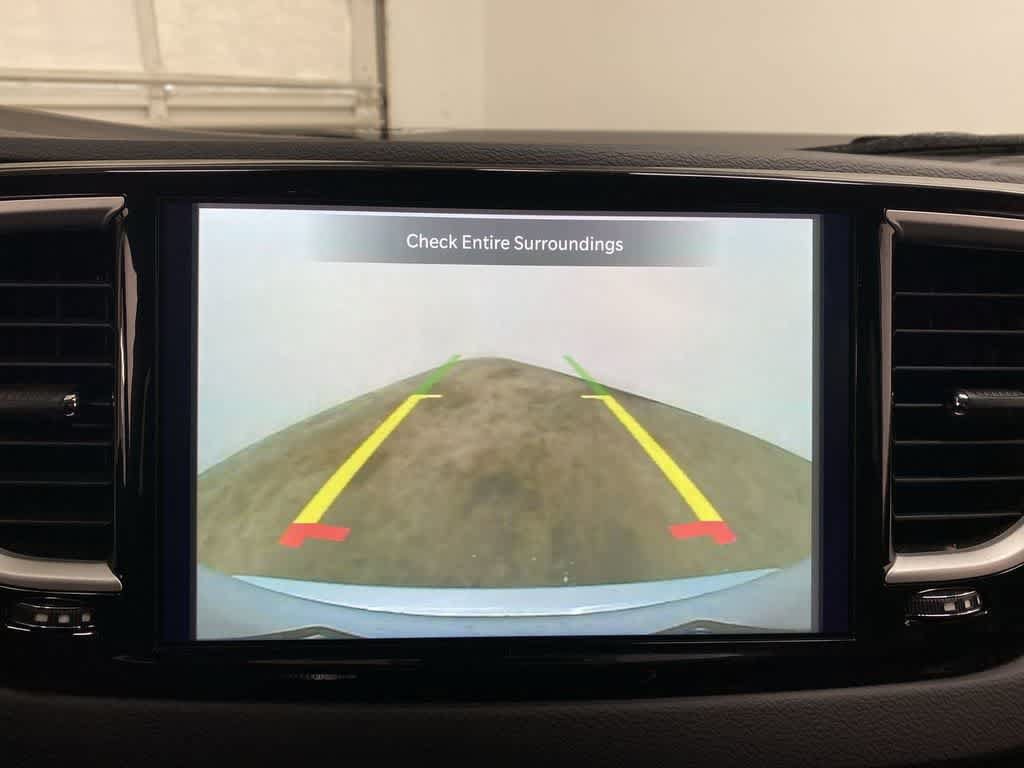 Used 2024 Chrysler Pacifica Touring-L FWD image 25