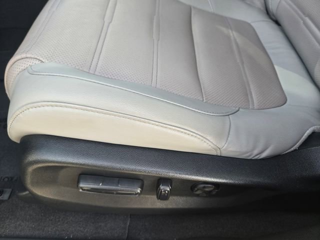 Used 2022 Honda CR-V EX-L image 13