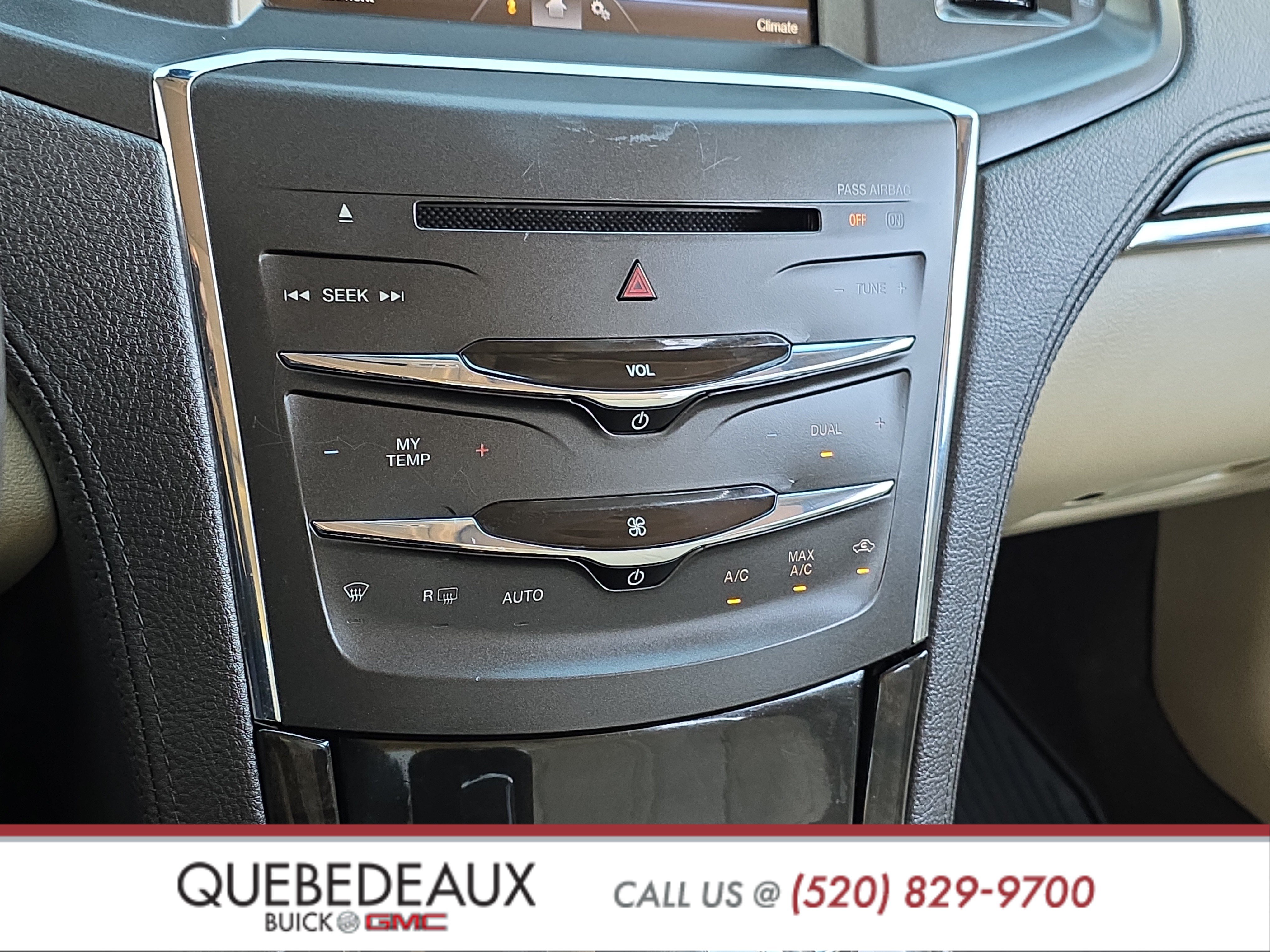 Used 2013 Lincoln MKS FWD image 21