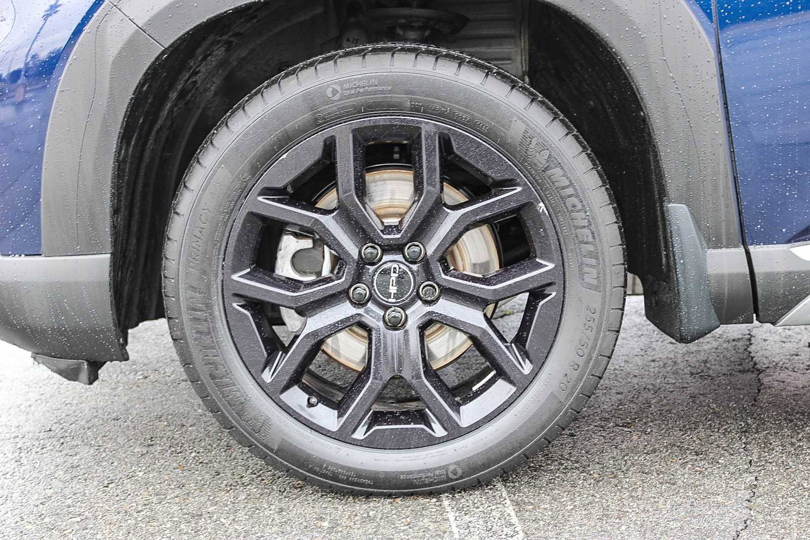 Certified 2025 Honda Pilot Touring image 6