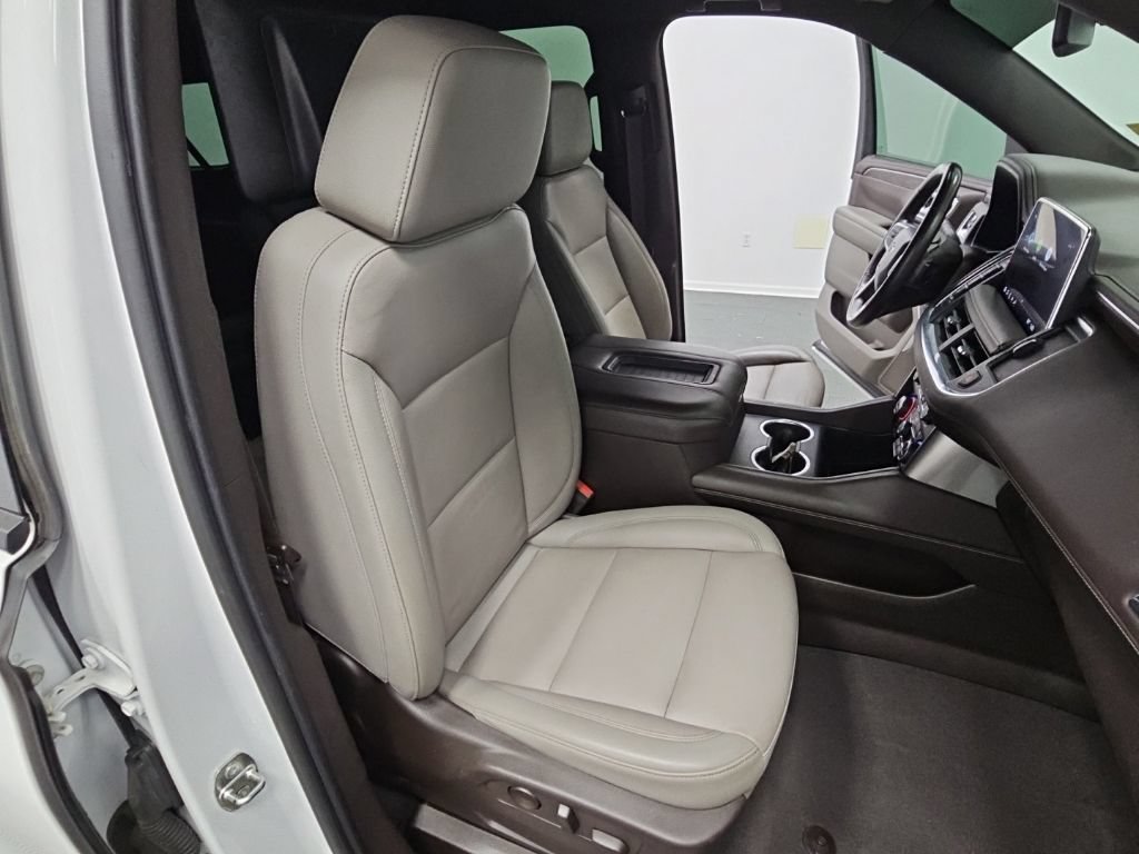 Used 2021 Chevrolet Suburban Z71 w/ Rear Media and Nav Package AWD/4WD image 43