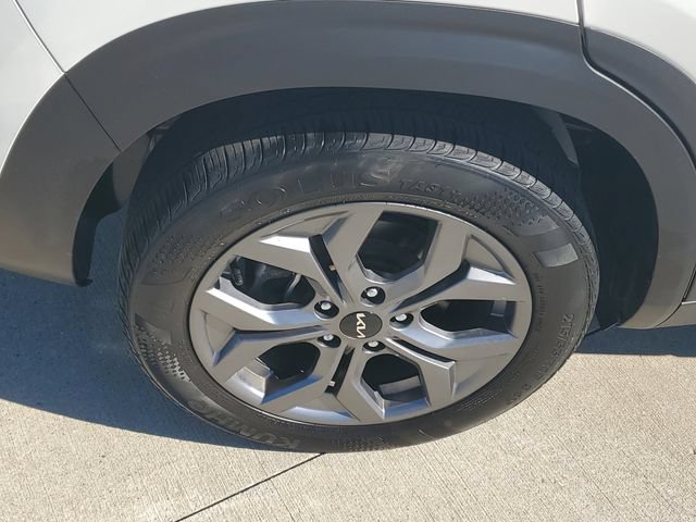Certified 2024 Kia Seltos S AWD/4WD image 5