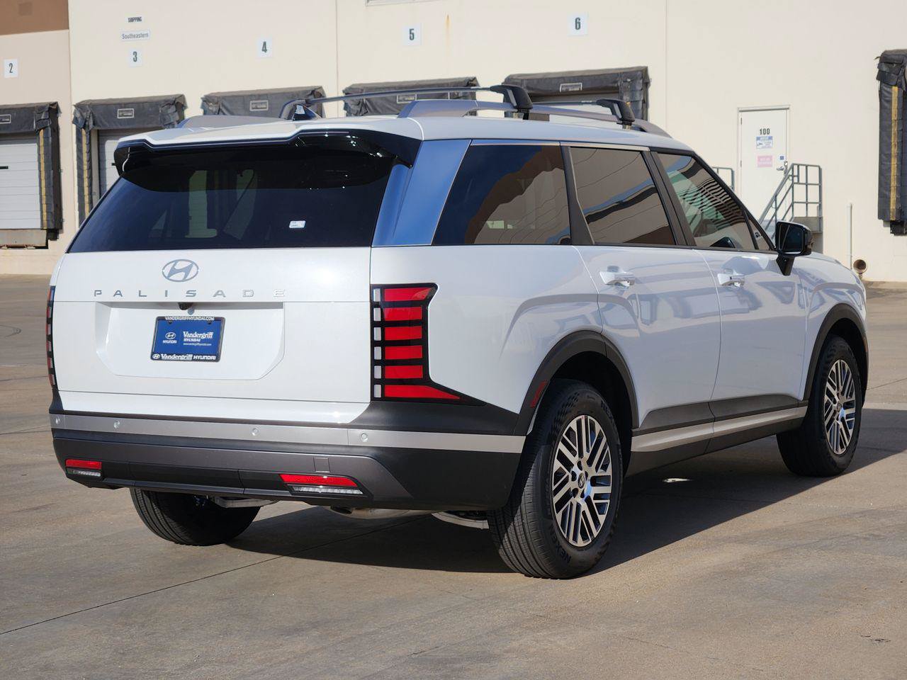 New 2027 Hyundai Palisade SEL FWD image 4