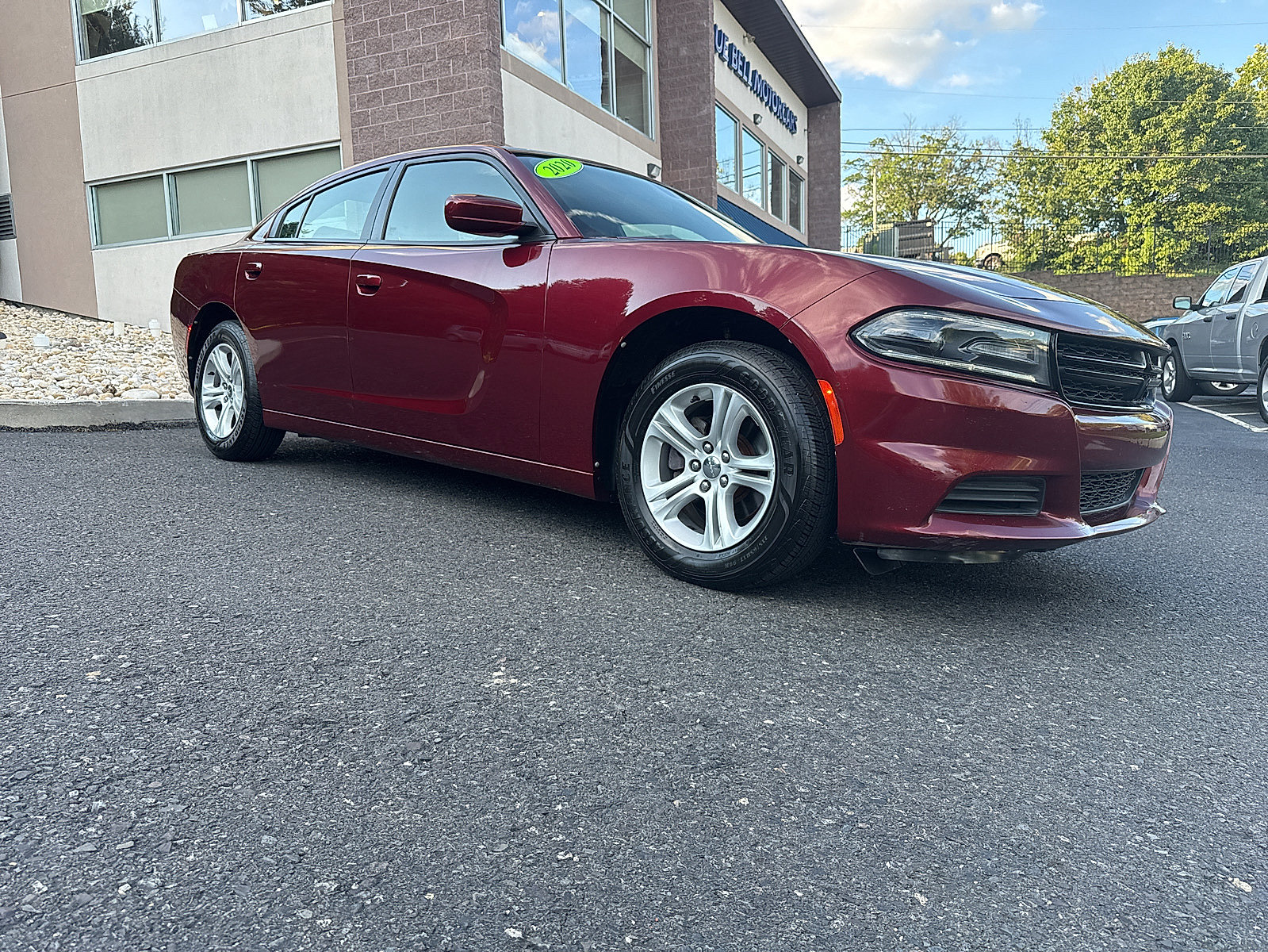 Used 2020 Dodge Charger SXT RWD image 15