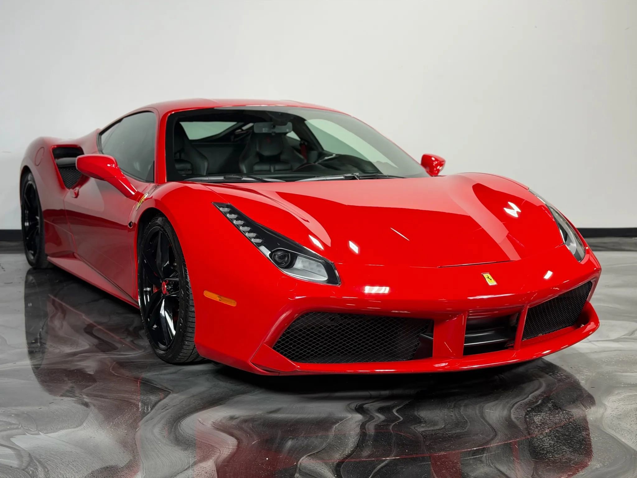Used 2016 Ferrari 488 GTB image 14